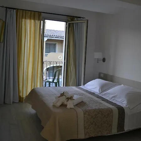 Bentus B&B Villasimius Esterno foto